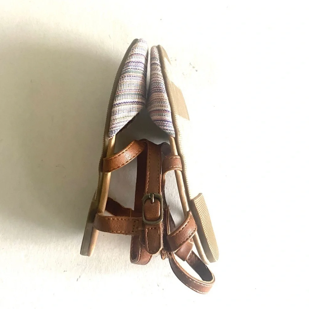 Old navy toddler stripped pointy toe sandal